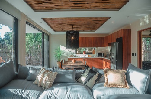 Zama House | The ZAÀZIL: PH + Garden in Luum Zama