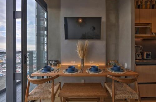 Reforma Apartment | Tierra Maiz Suite Luxury downtown loft
