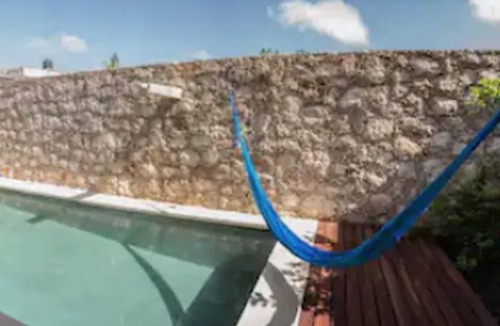 Zona Paseo Montejo House | tres soles