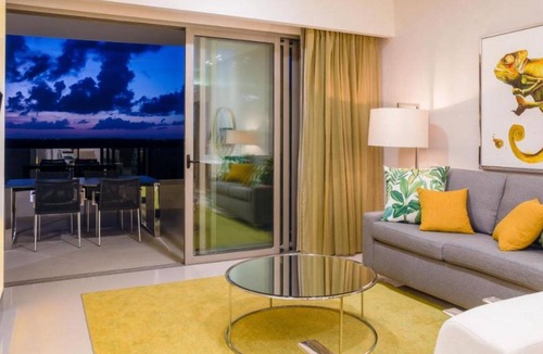 Puerto Juarez Resort | Tropical paradise on the beach. Your destination for an unforgettable getaway.