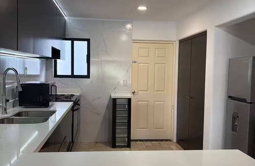Zona Dorada House | Tu oasis en La Marina Mazatlán