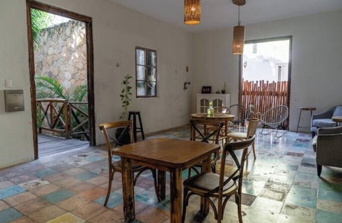 Zazil-ha Apartment | Twin Room on 5th, one block to the beach