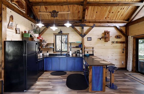 Hackensack Cabin | Two cabins-lake Access