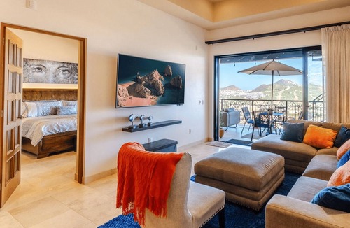 Cabo San Lucas Condo | Two Neighboring Ocean-View Penthouses - 5BR, Sleeps 12, Private Rooftops