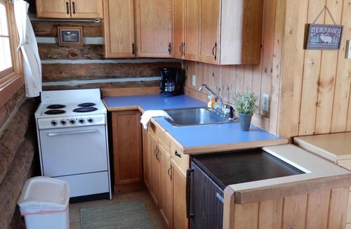 Bondurant Cabin | Unique, Rustic Cabins on Hoback River