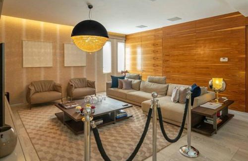 Zona Hotelera Villa | Unique Villa Miramar in Los Canales