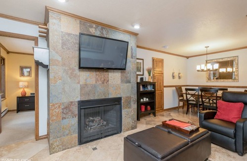 Brian Head Condo | Upgraded 2/2 Copper Chase Condo #224 WiFi Pool Hot Tub
