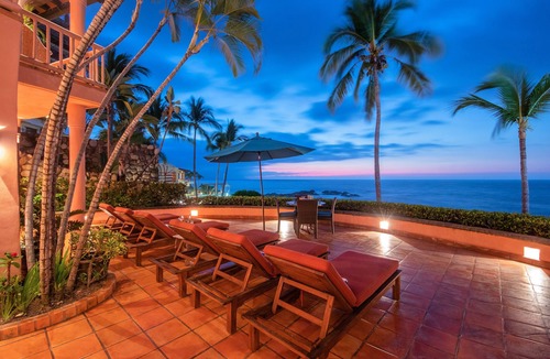 South Shore Hotel Area Villa | Villa Marea Baja (This is directly with the Owner)