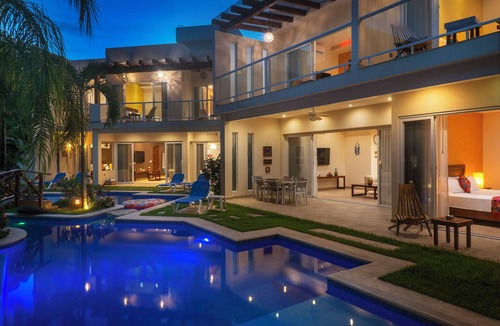 La Veleta Villa | Villa Xel Ha - Private Estate in Tulum for Groups & Families