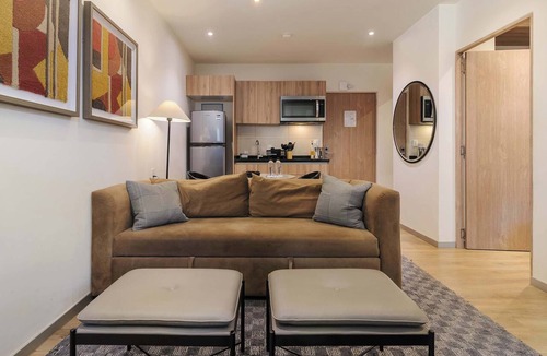Colonia Cuauhtemoc Apartment | w* | Warm 2BR w/AC in the Heart of Cuauhtémoc