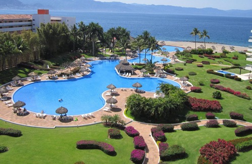 Marina Vallarta Condo | Winner of House Hunters International!