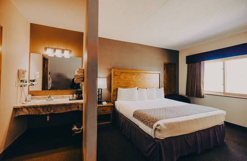 Mobridge Hotel | Wrangler Inn