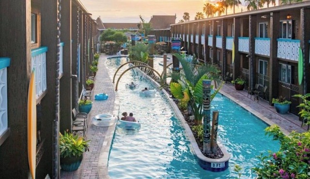 2-bedroom Westgate resort unit on gorgeous Cocoa Beach near Florida attractions in Cocoa Beach