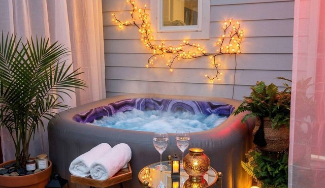 2-Home Austin Compound | Hot Tub + Cowboy Pool in Austin