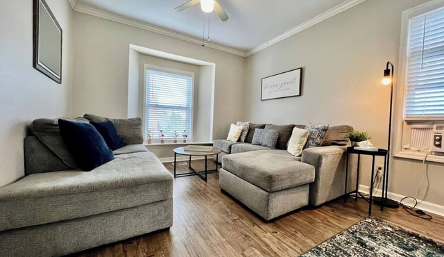 2639 Observatory Drive, Unit 2 · Hyde Park Getaway - Close to Square & Downtown in Cincinnati