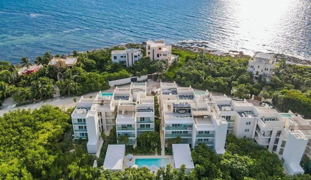 2B/2B Condo Near Beach, Golf, Turtles & Ruins w/Multi Pools, Beach Club & Gym in Akumal