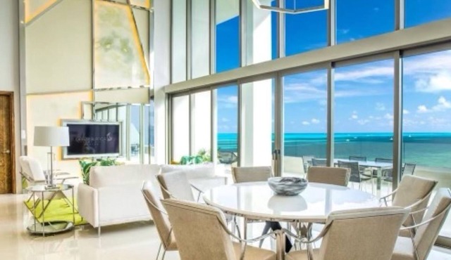 3 BDRM OCEANVIEW LOFT , Five DIAMOND RESORT, 3FLOORS, BUTLER, PENTHOUSE VIEWS in Cancun