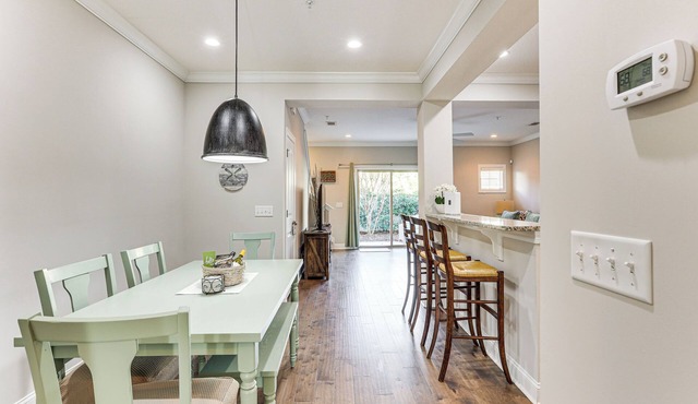 3 Mi to Pier Village: Dog-friendly St Simons Home! in St. Simons Island