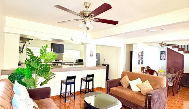 4BR Ensenada Home + Studio - Sleeps 10, Gated Parking near Downtown in Ensenada
