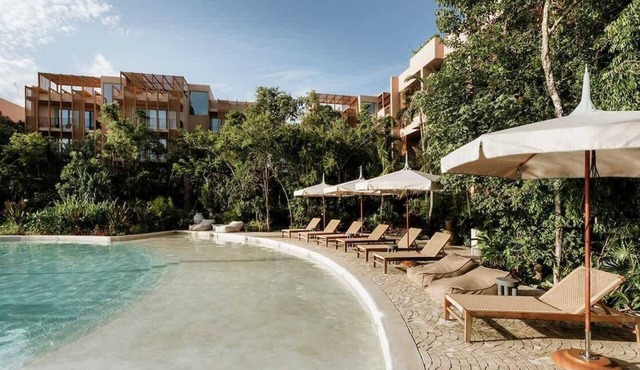 Aflora Onyx Loft L224 Beach Club + Breakfast in Tulum