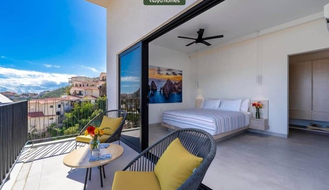 Amazing Apt with City View - Rooftop Pool in Cabo San Lucas