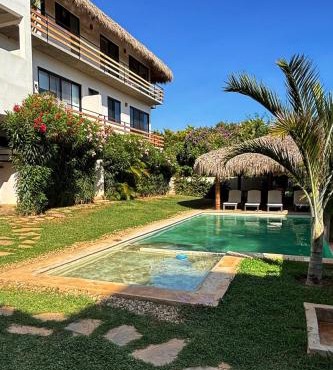 Apartmento en La Cruz Condos in Santa María Colotepec