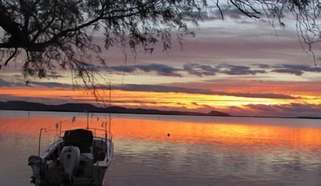 Baja Trailer w/Palapa bedroom/kitchen Beach Front in Ejido San Lucas