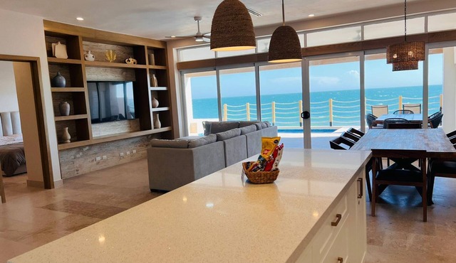 Beach House in Kino Bay in Bahía Kino