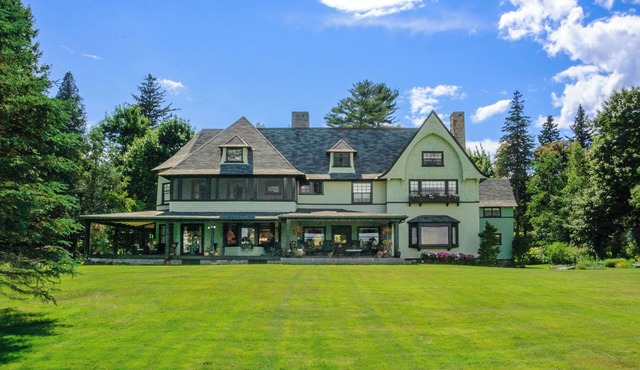 Bide-A-While, Bar Harbor - In-town 4-acre waterfront estate in Bar Harbor