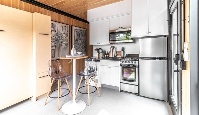 BlockhouseLife Sustainable Tiny-Living! with Wi-Fi in Spokane