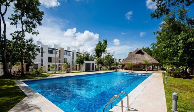 Brand new home in the tranquil neighborhood of Bali, minutes from downtown Playa in Playa del Carmen