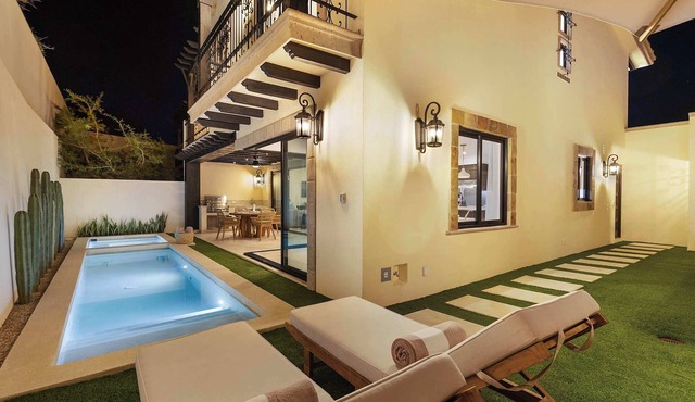Cabo Private Villa: Pool, Rooftop, Ocean Views in Los Cabos
