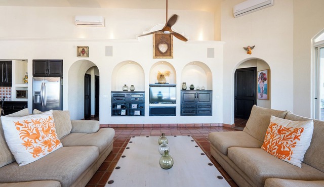 Cabo Villa Casa Los Amigos at Palmilla in Palmilla