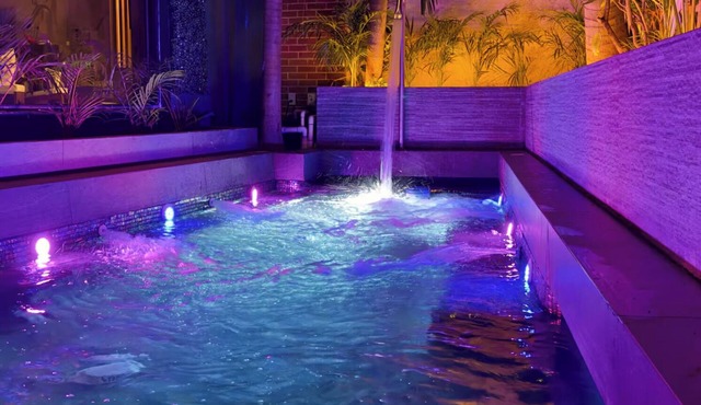Cancun Villa: 6-BR, Pool & Jacuzzi High-Speed WiFi in Cancún