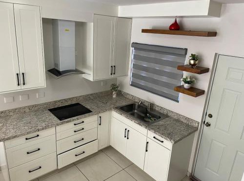 Casa 49i Condominio cerca del aeropuerto y consulado in Hermosillo