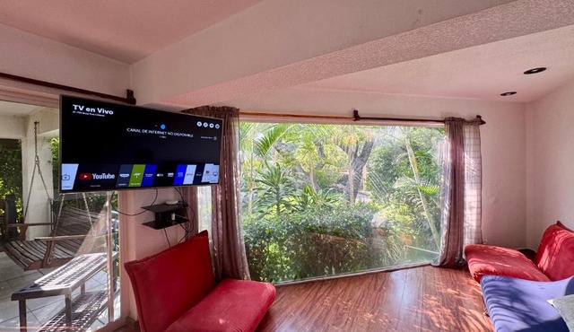 Casa con hermoso jardín y terraza in Cuernavaca