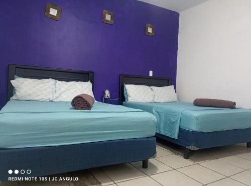 Casa sencilla, primer piso bien ubicada in Mazatlán