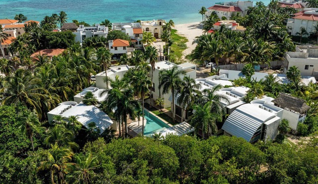 Casa Vela - 2BR - Where Waves Meet Relaxation in Cancún