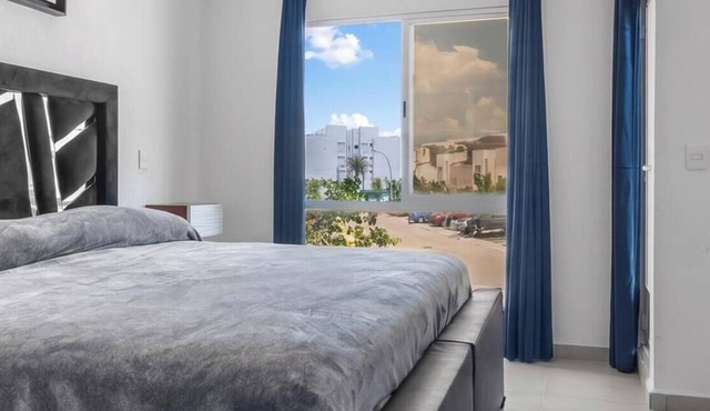 Casa Zoe Zafiro Residencial Sleeps 16 in San Vicente