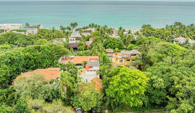 Charming Playa del Carmen Villa steps from the Ocean in Playa del Carmen