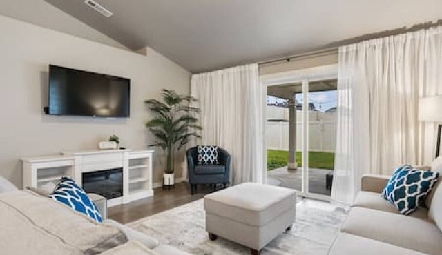 Chic Retreat in Prime Location in Richland