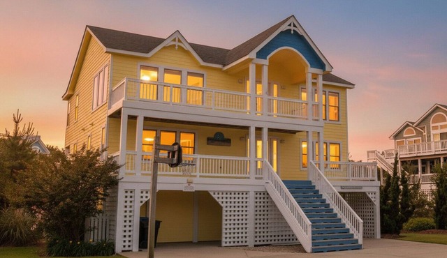 Clearview by the Sea - Duck, Four Seasons, 250 Yds to Beach, Pool, Hot Tub, Pool Table, Pets OK in Duck