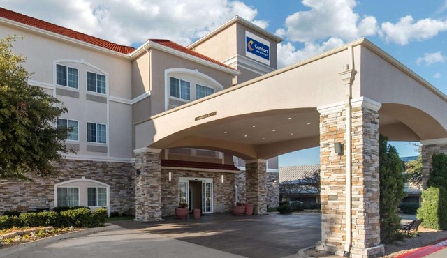 Comfort Inn & Suites Cedar Hill Duncanville in Cedar Hill