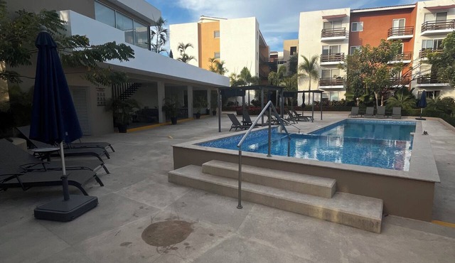 Comfortable apartment with a pool and hot tub. in Las Jarretaderas