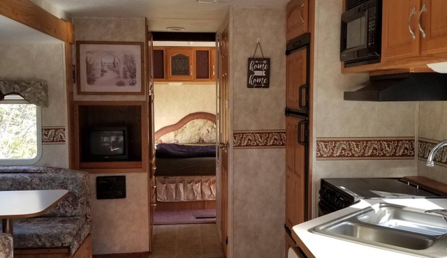 Couples Getaway - Hilltop Valley View Retreat AMAZING NATURE & VIEWS in Cold Spring