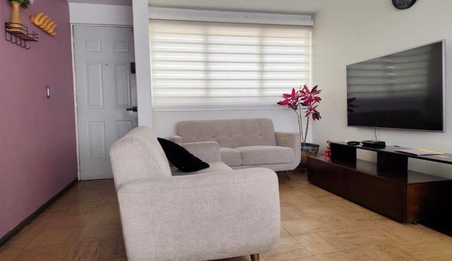 Cozy apartment | 250 Mbps Wi-Fi | Parking | 24/7 security | Mexico City train in Metepec