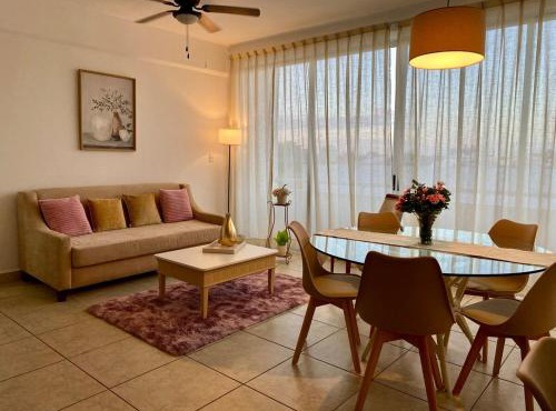 Elegant 2BR 2BA Retreat Pools 24x7 Sec in Cancun