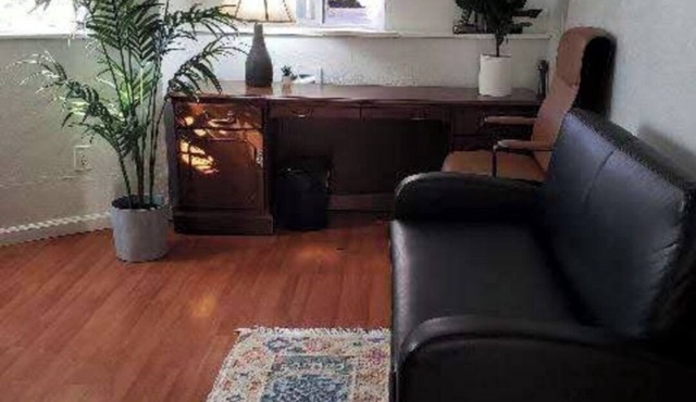 Enjoyable an one bedroom unit in the heart of North Berkeley Hills in Berkeley