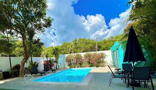 Entire Aqua Guesthouse ~ Pool ~ 8 Private Apartments in Puerto Morelos
