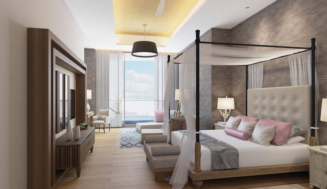 Expansive Residence with Endless Amenities in an Award-Winning Resort Setting in Playa del Carmen